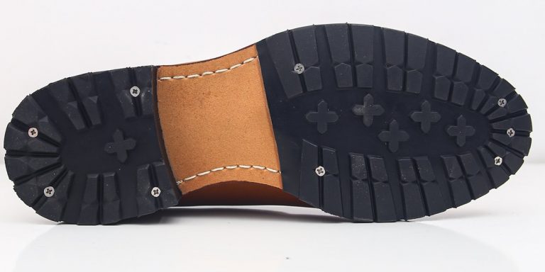 Cao su nitrile dùng để làm đế giày