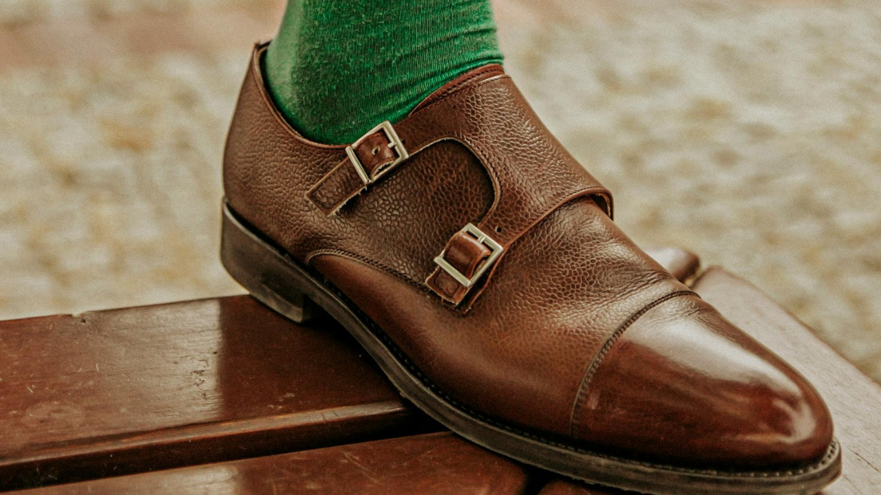Cách phối đồ với giày Monk Strap nam